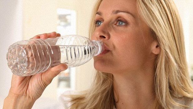 Drinking water with pancreatitis