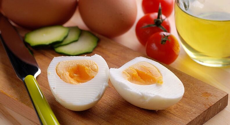 boiled eggs and vegetables for weight loss